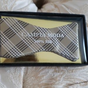 100% silk men's bow tie.